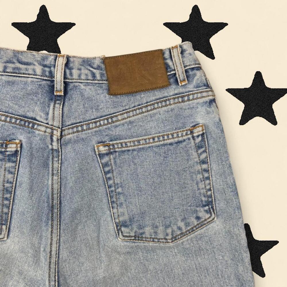 ★ Vintage Calvin Klein High-Rise Light Wash Straight Leg Jeans ★